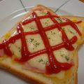 かずみんちゃん's cooksnap of when they made クリームコーンでお腹におさまるトースト☆.