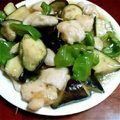 クックVOY1Q3☆'s cooksnap of when they made 鶏胸肉★ナスとピーマンのめんつゆ炒め.