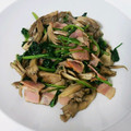 ♪佑実♪'s cooksnap of when they made ほうれん草と舞茸のバター醤油炒め♡.