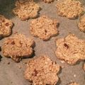 ぴやまぐ's cooksnap of when they made ナッツのオートミールクッキー.