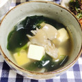 Chikatan☆'s cooksnap of when they made だしが決め手！豆腐わかめと茸の澄まし汁.