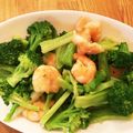NONOHAママ's cooksnap of when they made 海老とブロッコリーの炒め物.