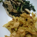 ★ネア★'s cooksnap of when they made 簡単☆舞茸とほうれん草のガリバタ炒め.
