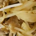 ソエ★'s cooksnap of when they made 豚肉と玉ねぎともやしで簡単おかず.