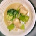 yuushyun's cooksnap of when they made 鶏もも肉とブロッコリーの練りゴマ煮.