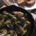 audrey44224's cooksnap of when they made スペインアヒージョ。パンとの相性抜群！.