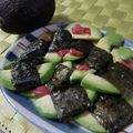ひろみつばち's cooksnap of when they made 人気おつまみ☆アボカドの梅海苔巻き.