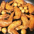 sunucooo's cooksnap of when they made 手羽先とゆで卵の照り煮.