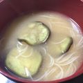 yurippii's cooksnap of when they made 茄子と素麺のみそ汁！.