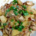ばーにんぐ's cooksnap of when they made 鳥もも肉とじゃがいものめんつゆ炒め.