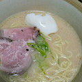shizuとreo's cooksnap of when they made 豚肉と豆苗の生姜焼き風塩とんこつラーメン.