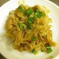 由芽15's cooksnap of when they made 春キャベツと油揚げの炊いたん.