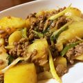 クックH6SHS1☆'s cooksnap of when they made ご飯がすすむ！じゃが芋挽肉炒め.