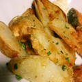 苺豚♪'s cooksnap of when they made 簡単！揚げ焼きポテト.