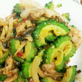 ソネチコ's cooksnap of when they made ゴーヤと豚こまの甘辛味噌炒め.