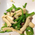 ☆tomo_☆'s cooksnap of when they made 簡単♡エリンギとピーマンのピリ辛炒め♪.