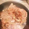 ゆうたんママ⭐'s cooksnap of when they made 安いステーキ肉を美味しくするマリネ.