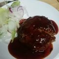 ナタリナ☆'s cooksnap of when they made 簡単ふわとろっ♡チーズinハンバーグ.