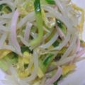 観華子's cooksnap of when they made 彩り綺麗☆もやしの中華風サラダ.