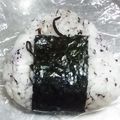 ちぃ兄やん's cooksnap of when they made 赤しそと塩昆布のおにぎり.