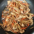 アレスちゃん's cooksnap of when they made ささがきごぼうと豚肉の炒め物.