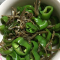 yuuchiiiii's cooksnap of when they made ししとう＆ちりめんでお手軽♡甘辛炒め.