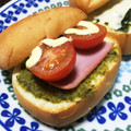 YUKIKI☆'s cooksnap of when they made バジルペーストとトマトのマヨトースト☆.