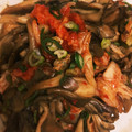＊にょにょん＊'s cooksnap of when they made 簡単おつまみ☆キムチ舞茸.