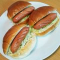 シナモシナモ's cooksnap of when they made バターロールのホットドック.