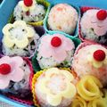 まこすけファミリー's cooksnap of when they made ＊キャラ弁＊　カップケーキ♡.