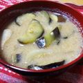 fuuumiiiin's cooksnap of when they made ゴマ油でおいしい玉ねぎとなすのお味噌汁.