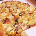 him0118's cooksnap of when they made ピザ★混⇨伸⇨焼★ピザ一族風.