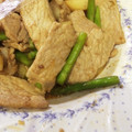 ✩mari✩'s cooksnap of when they made アスパラと豚こまの焼肉炒め.