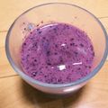 めい＊＊'s cooksnap of when they made ブルーベリーとイチゴのスムージー♡1人分.