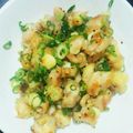 ya☆i's cooksnap of when they made 焼くだけからあげ粉で鶏ひざ軟骨のネギ焼き.