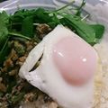 ひなきち0906's cooksnap of when they made ★包まない★餃子のタネでガパオライス.