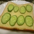 ジョングレ's cooksnap of when they made ★★キューリでわさび。マヨトースト★★.