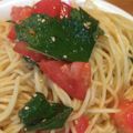 ひなひびももしょう's cooksnap of when they made 簡単美味しい☆トマトと大葉の冷製パスタ！.