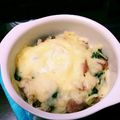 ゆうまり5448's cooksnap of when they made 小松菜とウインナー、卵のココット.