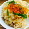 クックFX70S7☆'s cooksnap of when they made 鮭といくらと三つ葉の炊き込みごはん+*.