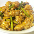 Mow*Mow's cooksnap of when they made にんにくの芽と鶏肉のオイスター炒め☆.