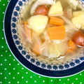 ふたごゆき's cooksnap of when they made 簡単☆ 野菜いっぱい コンソメスープ.