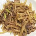 a01☆a01's cooksnap of when they made 薬膳★まいたけとじゃがいもの千切り炒め.