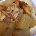 みくぱみゅ's cooksnap of when they made ピリ辛☆大根と竹輪の♫カニカマ旨味煮♫.