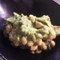 うさかあちゃん's cooksnap of when they made 簡単！美味しい！アボカドと豆のサラダ.