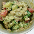 ageha-mm's cooksnap of when they made アボカドと豆のわさびマヨネーズ和え.