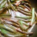kazukyua's cooksnap of when they made タイ風空芯菜の味噌炒め★1分でパックブン.
