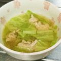 もぐ・ω・くま's cooksnap of when they made 豚肉とキャベツの味噌汁.