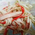 かたおかりちゃ's cooksnap of when they made もやしとカニカマのナムル.