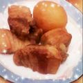 はにーくろーばー's cooksnap of when they made STAUB: 角煮の肉じゃが.